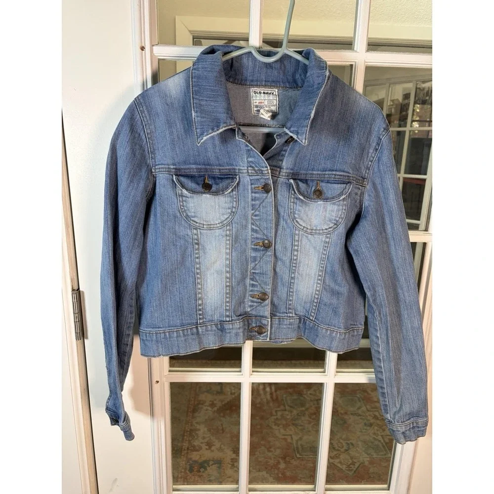 Old Navy brand old